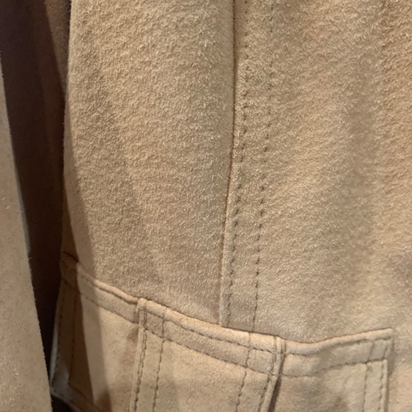 Cheroke Suede jacket, size small, light tan - Picture 4 of 9